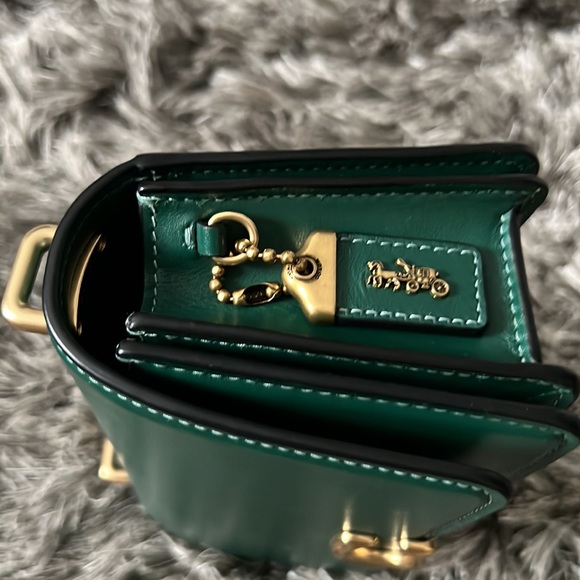 RARE COACH Bandit small size in green color like new - Picture 6 of 8